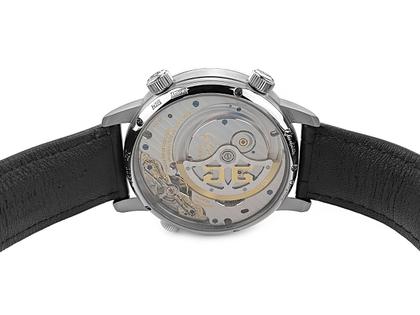 Glashütte Original Senator Cosmopolite Weltzeit Automatik Weißgold 44mm silberfarbenes Zifferblatt blaues Lederband 1-89-02-01-04-30 Full Set mit Garantie Occasion Neu – Herrenuhren Uhr mit Datum aus 750 Weißgold. Das Gehäuse ist rund und silber. Das Lederarmband Kroko / Alligator ist blau. Das Zifferblatt ist römisch Index und silber. – Ansicht 2