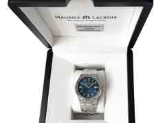 Maurice Lacroix Aikon Automatik Edelstahl 42mm blaues Zifferblatt Metallband AI6008-SS002-430-1 Full Set mit Garantie Occasion Refurbished – Herrenuhren Uhr mit Datum aus Edelstahl. Das Gehäuse ist rund und silber. Das Edelstahlarmband ist silber. Das Zifferblatt ist ein Index in blau. – Ansicht 3