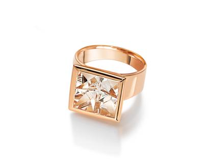 Cédé Munsteiner Ring Roségold viereckig mit weißem Bergkristall 5,89 ct – Ringe Ring mit Besatz in roségold und aus 750 Rotgold.