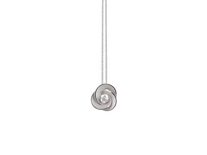 Cammilli Firenze Desert Rose Kette mit Anhänger White Ice Gold mit Brillant 0,100ct – Halsschmuck Kette mit Anhänger aus 750 Weißgold.
