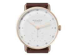 Nomos Glashütte Metro neomatik 39 Automatik Roségold 39mm weißes Zifferblatt braunes Lederband – Herrenuhren Uhr ohne Datum aus 750 Rotgold. Das Gehäuse ist rund und roségold. Das Lederarmband ist braun. Das Zifferblatt ist arabisch Index und silber. – Ansicht 3