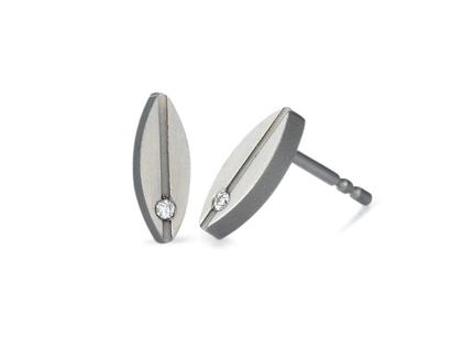 TitanFactory Navette Ohrstecker – Ohrschmuck Ohrstecker aus Titan.