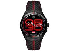 TAG Heuer Connected Calibre E5 X Formula 1 Edition Smartwatch Titan DLC-Schwarz 45mm digitales Zifferblatt schwarzes Kautschukband – Herrenuhren Uhr Multifunktion aus DLC beschichtet und Titan. Das Gehäuse ist rund und schwarz. Das Lederarmband ist schwarz. Der Zifferblatt ist digital.