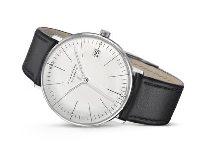 Junghans Max Bill Kleine Automatic Edelstahl 34mm silbernes Zifferblatt schwarzes Lederband – Damenuhren Uhr mit Datum aus Edelstahl. Das Gehäuse ist rund und silber. Das Lederarmband ist schwarz. Das Zifferblatt ist ein Index in silber. – Ansicht 4