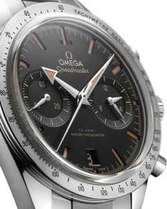 Omega Speedmaster '57 Chronograph Handaufzug Edelstahl 40mm schwarzes Zifferblatt Metallband – Herrenuhren Chronograph aus Edelstahl. Das Gehäuse ist rund und silber. Das Edelstahlarmband ist silber. Das Zifferblatt ist ein Index in schwarz. – Ansicht 4