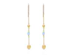 Nanis Dancing in the Rain Azure Ohrhänger Gelbgold Milky Aquamarin lang – Ohrschmuck Ohrhänger aus 750 Gelbgold.
