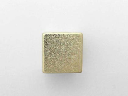 Apero Anhänger Würfel Aluminium 10mm Goldfarben – Anhänger Anhänger ohne Besatz aus Aluminium.
