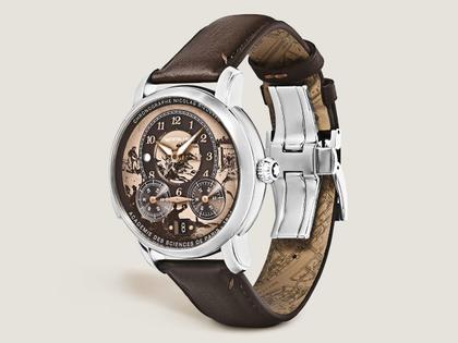 Montblanc Star Legacy Nicolas Rieussec Chronograph Limited Edition Automatik Edelstahl 43mm Lederband – Herrenuhren Chronograph aus Edelstahl. Das Gehäuse ist rund und silber. Das Lederarmband ist braun. Das Zifferblatt ist arabisch und braun.