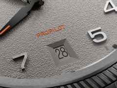 Oris ProPilot Date Automatik Edelstahl 41mm graues Zifferblatt Metallband – Herrenuhren Uhr mit Datum aus Edelstahl. Das Gehäuse ist rund und silber. Das Edelstahlarmband ist silber. Das Zifferblatt ist arabisch und grau. – Ansicht 3