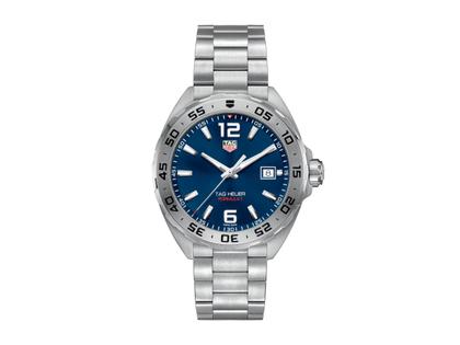 TAG Heuer Formula 1 Quarz Edelstahl 41mm blaues Zifferblatt Metallband – Herrenuhren Uhr mit Datum aus Edelstahl. Das Gehäuse ist rund und silber. Das Edelstahlarmband ist silber. Das Zifferblatt ist arabisch Index und blau.