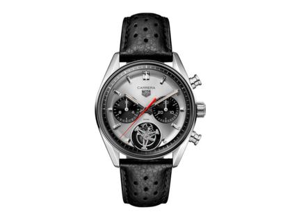 TAG Heuer Carrera Chronograph Tourbillon Automatik Edelstahl 42mm silbernes Zifferblatt schwarzes Lederband – Herrenuhren Chronograph aus Edelstahl und Leder. Das Gehäuse ist rund und silber. Das Lederarmband ist schwarz. Das Zifferblatt ist ein Index in silber.