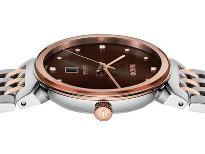 Rado Florence Classic Diamonds Quarz Edelstahl 30 mm braun Edelstahlband bicolor – Damenuhren Uhr mit Datum aus Edelstahl und PVD beschichtet. Das Gehäuse ist rund und roségold. Das Edelstahlarmband ist silber-roségold. Das Zifferblatt ist ein Index in braun. – Ansicht 3