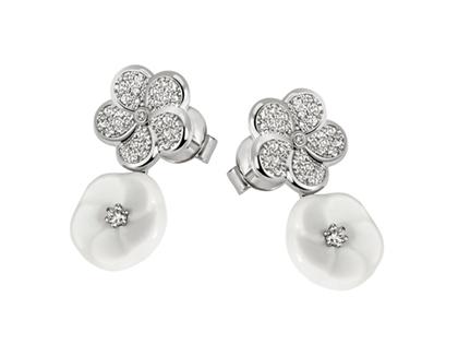 Meissen Blossom Pavé   Blütenohrhänger Weißgold – Ohrschmuck Ohrhänger aus 750 Weißgold.