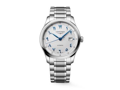 Longines Master Collection Arabic Dial Automatik Edelstahl 41mm silbernes Zifferblatt Metallband – Herrenuhren Uhr mit Datum aus Edelstahl. Das Gehäuse ist rund und silber. Das Edelstahlarmband ist silber. Das Zifferblatt ist arabisch und silber.