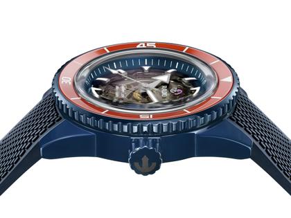 Rado Captain Cook High-Tech Ceramic Skeleton Limited Edition Orange Automatik Keramik 43mm skelettiertes Zifferblatt blaues Kautschukband – Herrenuhren Uhr ohne Datum aus Edelstahl, Kautschuk, Keramik, PVD beschichtet und Titan. Das Gehäuse ist rund und blau. Das Kautschuk / Kunststoff / Silikon Armband ist blau. Das Zifferblatt ist ein Index in grau. – Ansicht 3