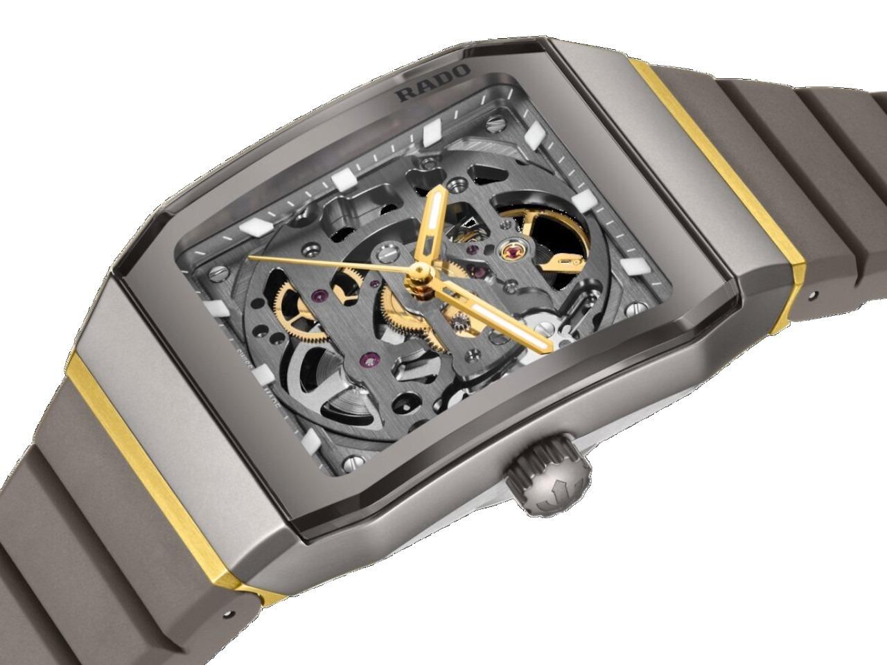 Rado Anatom Automatik Keramik 32,5mm skelettiertes Zifferblatt graues Kautschukband – Damenuhren Uhr ohne Datum aus Edelstahl, Kautschuk, Keramik und PVD beschichtet. Das Gehäuse ist rechteckig und grau. Das Kautschuk / Kunststoff / Silikon Armband ist grau. Das Zifferblatt ist skelettiert und grau. – Ansicht 2