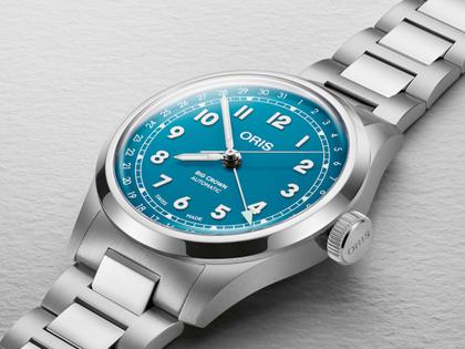 Oris Big Crown Pointer Date Automatik Edelstahl 40mm hellblaues Zifferblatt Metallband – Herrenuhren Uhr mit Datum aus Edelstahl. Das Gehäuse ist rund und silber. Das Edelstahlarmband ist silber. Das Zifferblatt ist arabisch und blau. – Ansicht 4