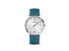 MeisterSinger Yaara Quarz Edelstahl 36mm silbernes Zifferblatt blaues Textilband – Damenuhren Uhr ohne Datum aus Edelstahl. Das Gehäuse ist rund und silber. Das Textilarmband ist blau. Das Zifferblatt ist arabisch Index und silber.