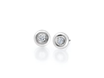 Jörg Heinz Swing Pure Ohrstecker Weißgold mit Brillanten 0,160ct – Ohrschmuck Ohrstecker in silber und aus 750 Weißgold.