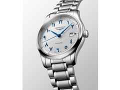Longines Master Collection Arabic Dial Automatik Edelstahl 41mm silbernes Zifferblatt Metallband – Herrenuhren Uhr mit Datum aus Edelstahl. Das Gehäuse ist rund und silber. Das Edelstahlarmband ist silber. Das Zifferblatt ist arabisch und silber. – Ansicht 3