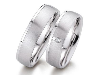Gerstner Trauring Paar 18 mit Diamanten – Ringe Trauring mit Besatz aus 585 Weißgold.