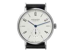 Nomos Glashütte Tangente 35 Handaufzug Edelstahl 35mm weißes Zifferblatt schwarzes Lederband Glasboden – Damenuhren Uhr ohne Datum aus Edelstahl und Leder. Das Gehäuse ist rund und silber. Das Lederarmband ist schwarz. Das Zifferblatt ist arabisch Index und silber. – Ansicht 2