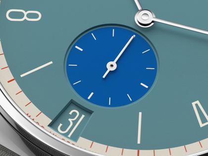 Nomos Glashütte Tangente 38 Datum "175 Years Watchmaking - Super Sardine" Handaufzug Edelstahl blaues Zifferblatt graues Textilband Glasboden – Herrenuhren Uhr mit Datum aus Edelstahl. Das Gehäuse ist rund und silber. Das Textilarmband ist grau. Das Zifferblatt ist arabisch Index und blau. – Ansicht 6