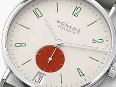 Nomos Glashütte Tangente 38 Datum "175 Years Watchmaking - Stop" Handaufzug Edelstahl cremeweißes Zifferblatt graues Textilband Glasboden – Herrenuhren Uhr mit Datum aus Edelstahl. Das Gehäuse ist rund und silber. Das Textilarmband ist grau. Das Zifferblatt ist arabisch Index und beige. – Ansicht 4