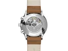 Junghans Meister Chronoscope Automatik Edelstahl 40mm blaues Zifferblatt braunes Lederband – Herrenuhren Chronograph aus Edelstahl. Das Gehäuse ist rund und silber. Das Lederarmband ist braun. Das Zifferblatt ist ein Index in blau. – Ansicht 3
