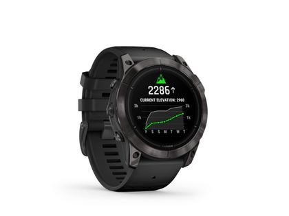 Garmin epix Pro Sapphire Titan carbongrau beschichtet 51 mm Kautschukband schwarz – Herrenuhren Uhr Multifunktion aus DLC beschichtet, Kautschuk und Titan. Das Gehäuse ist rund und schwarz. Das Kautschuk / Kunststoff / Silikon Armband ist schwarz. Das Zifferblatt ist digital und schwarz. – Ansicht 8
