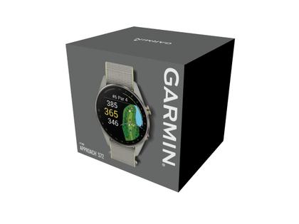 Garmin Approach S72 Titan Grau-DLC 47mm digitales Display graues Textilband – Herrenuhren Uhr Multifunktion aus Keramik und Kunststoff. Das Gehäuse ist rund und grau. Das Textilarmband ist grau. Das Zifferblatt ist digital und schwarz. – Ansicht 7