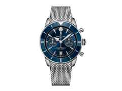 Breitling Superocean Heritage B01 Chronograph Automatik Edelstahl 42mm blaues Zifferblatt Metallband – Herrenuhren Chronograph aus 750 Rotgold, Edelstahl und Keramik. Das Gehäuse ist rund und silber. Das Edelstahlarmband ist silber. Das Zifferblatt ist ein Index in blau.