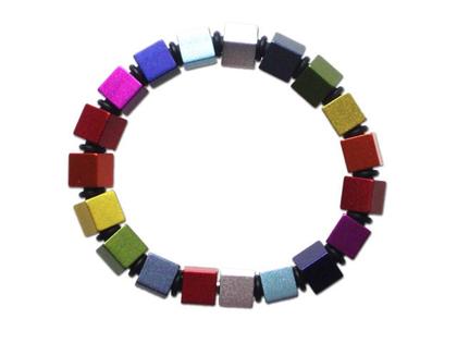 Apero Würfelarmband bunt 19 – Armschmuck Armband aus Aluminium.