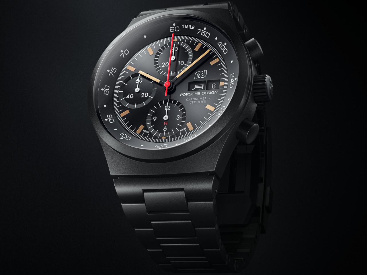 Porsche Design Chronograph 1 - Hodinkee 2024 Limited Edition Automatik Titan beschichtet 41mm schwarzes Zifferblatt Metallband beschichtet – Herrenuhren Chronograph aus Titan und Titancarbid beschichtet. Das Gehäuse ist rund und schwarz. Das Titanarmband ist schwarz. Das Zifferblatt ist arabisch Index und schwarz. – Ansicht 5