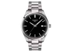Tissot PR 100 Quarz Edelstahl 40mm schwarzes Zifferblatt Metallband – Herrenuhren Uhr mit Datum aus Edelstahl. Das Gehäuse ist rund und silber. Das Edelstahlarmband ist silber. Das Zifferblatt ist ein Index in schwarz.