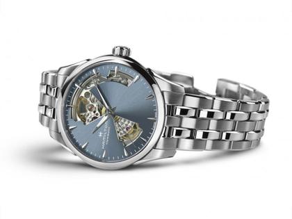 Hamilton Jazzmaster Open Heart Lady Automatik Edelstahl 36mm hellblaues Zifferblatt Metallband – Damenuhren Uhr ohne Datum aus Edelstahl. Das Gehäuse ist rund und silber. Das Edelstahlarmband ist silber. Das Zifferblatt ist ein Index in blau. – Ansicht 2