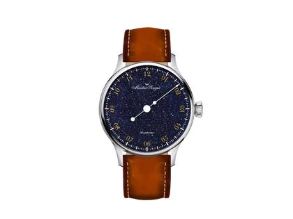 MeisterSinger Pangaea Aventurin Automatik Edelstahl 40mm blaues Zifferblatt braunes Lederband – Herrenuhren Uhr ohne Datum aus Edelstahl und Leder. Das Gehäuse ist rund und silber. Das Lederarmband ist braun. Das Zifferblatt ist arabisch und blau.