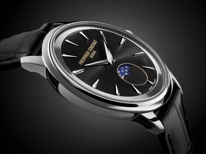 Frederique Constant Classics Moneta Moonphase Quarz 37mm schwarzes Zifferblatt schwarzes Lederband – Herrenuhren Uhr ohne Datum aus Edelstahl und Leder. Das Gehäuse ist rund und silber. Das Lederarmband ist schwarz. Das Zifferblatt ist ein Index in schwarz. – Ansicht 3