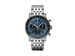 Breitling Navitimer B01 Chronograph 41 Edelstahl blaues Zifferblatt Metallband – Herrenuhren Chronograph aus Edelstahl. Das Gehäuse ist rund und silber. Das Edelstahlarmband ist silber. Das Zifferblatt ist ein Index in blau.