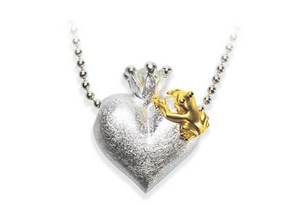 Drachenfels Design Froschkönig und Froschbaby Anhänger mit Perle – Anhänger Anhänger mit Besatz aus 925 Silber und und vergoldet.