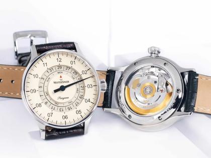 MeisterSinger Pangaea Day Date, 40mm Automatik elfenbein – Herrenuhren Uhr mit Datum aus Edelstahl und Leder. Das Armband ist ein Lederarmband. Der Zifferblatt ist arabisch. – Ansicht 2