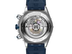 Breitling Super Chronomat B01 44 Automatik Edelstahl blaues Zifferblatt blaues Kautschukband – Herrenuhren Chronograph aus Edelstahl. Das Gehäuse ist rund und silber. Das Kautschuk / Kunststoff / Silikon Armband ist blau. Das Zifferblatt ist ein Index in blau. – Ansicht 2