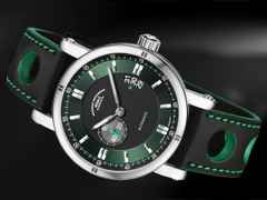 Mühle Glashütte Teutonia Sport II "Racing Green" Automatik Edelstahl 41,6mm grünes Zifferblatt grün-schwarzes Lederband – Herrenuhren Uhr mit Datum aus Edelstahl. Das Gehäuse ist rund und silber. Das Lederarmband ist grün. Das Zifferblatt ist ein Index in grün. – Ansicht 2