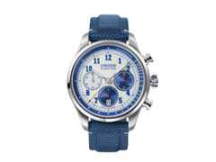 Union Glashütte Belisar Chronograph Automatik Edelstahl 44mm weiß-blaues Zifferblatt blaues Textilband – Herrenuhren Chronograph aus Edelstahl. Das Gehäuse ist rund und silber. Das Textilarmband ist blau. Das Zifferblatt ist arabisch und weiß.