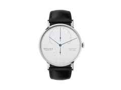 Nomos Glashütte Lambda 42 Handaufzug Weißgold 42mm weißes Zifferblatt schwarzes Lederband – Herrenuhren Uhr ohne Datum aus 750 Weißgold und Leder. Das Gehäuse ist rund und silber. Das Lederarmband ist schwarz. Das Zifferblatt ist ein Index in weiß.