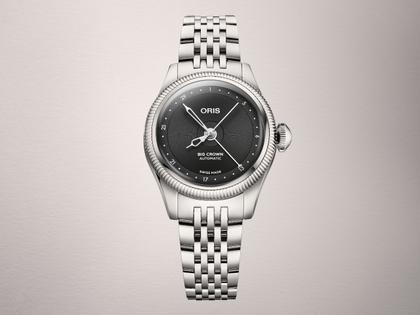 Oris Big Crown Pointer Date Automatik Edelstahl 29mm schwarzes Zifferblatt Metallband – Damenuhren Uhr mit Datum aus Edelstahl. Das Gehäuse ist rund und silber. Das Edelstahlarmband ist silber. Das Zifferblatt ist ohne Zeichen und schwarz. – Ansicht 2
