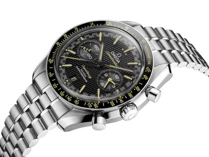 Omega Speedmaster Super Racing Chronograph Automatik Edelstahl 44mm schwarzes Zifferblatt Metallband – Herrenuhren Chronograph aus Edelstahl und Keramik. Das Gehäuse ist rund und silber. Das Edelstahlarmband ist silber. Das Zifferblatt ist ein Index in schwarz. – Ansicht 6