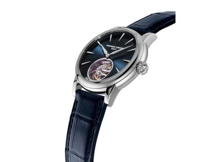 Frederique Constant Classic Tourbillon Manufacture Automatik Edelstahl 39mm blaues Zifferblatt blaues Lederband Limited Edition – Herrenuhren Uhr ohne Datum aus Edelstahl. Das Gehäuse ist rund und silber. Das Lederarmband Kroko / Alligator ist blau. Das Zifferblatt ist ein Index in blau. – Ansicht 2