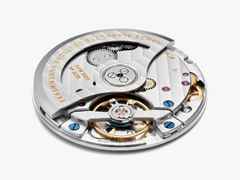 Nomos Glashütte Tangente 35 neomatik Blaugold Automatik Edelstahl 35mm blaues Zifferblatt schwarzes Lederband Glasboden – Damenuhren Uhr ohne Datum aus Edelstahl. Das Gehäuse ist rund und silber. Das Lederarmband ist schwarz. Das Zifferblatt ist arabisch Index und blau. – Ansicht 4