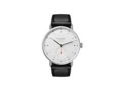 Nomos Glashütte Metro neomatik 39 Automatik Edelstahl 39mm weißes Zifferblatt schwarzes Lederband – Herrenuhren Uhr ohne Datum aus Edelstahl. Das Gehäuse ist rund und silber. Das Lederarmband ist schwarz. Das Zifferblatt ist arabisch Index und silber.